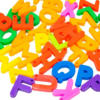 LETRAS DEL ALFABETO PARA ENHEBRAR 104PCS