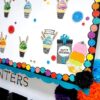 POM POMS BORDER