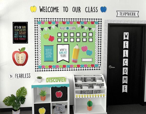 DOODLE APPLES  CORE DECOR 6 DESIGNER CUT OUTS