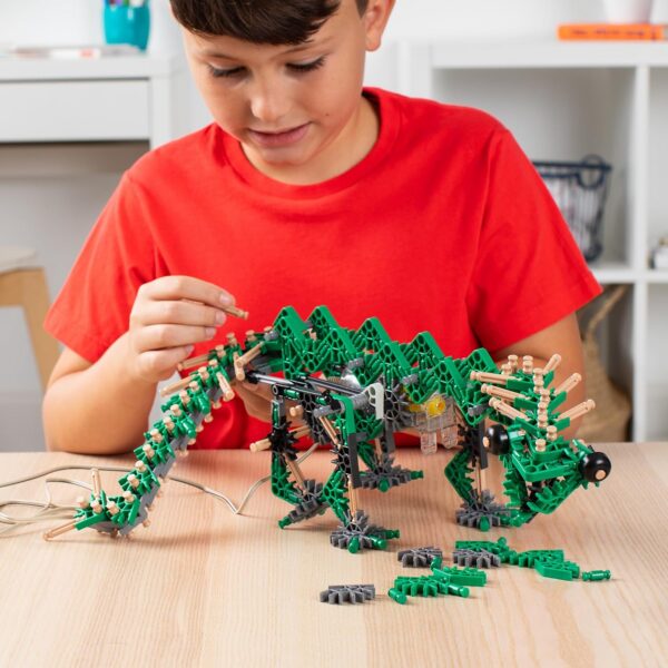 Dinosaurio Rex con motor 255 pz