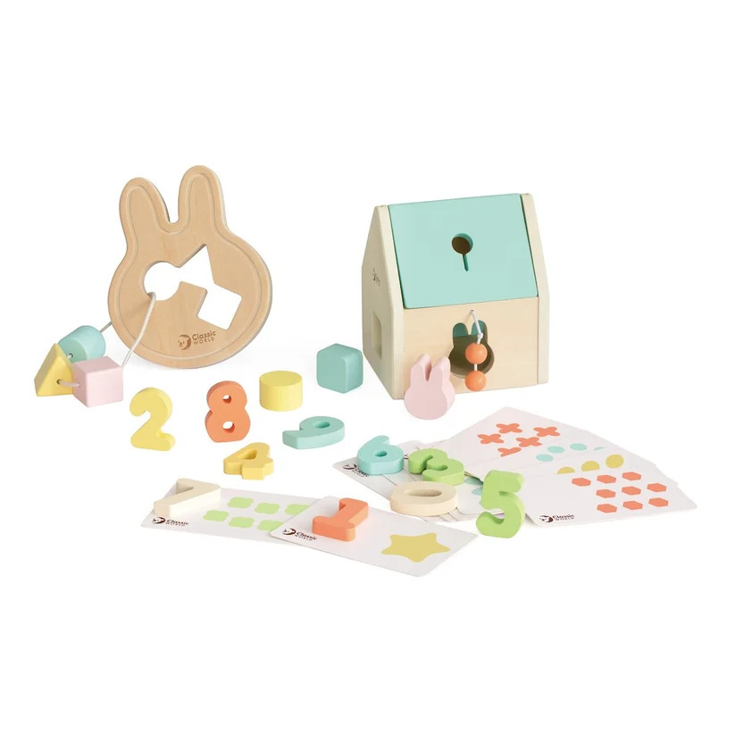 hello-box-12-meses-classic-world-1_1_627f48e2-ab7c-4f24-bd5c-8f5a612aa41c